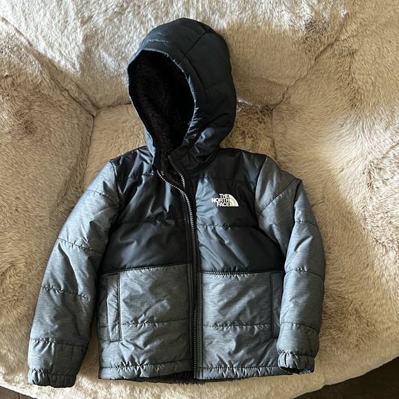 The North Face Other - Northface Toddler 4T reversible winter jacket